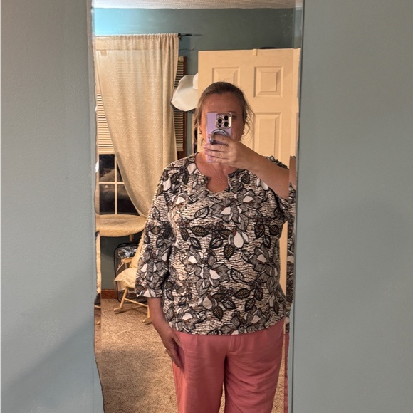 Ruby Rd. Fall print top - Picture 3 of 7